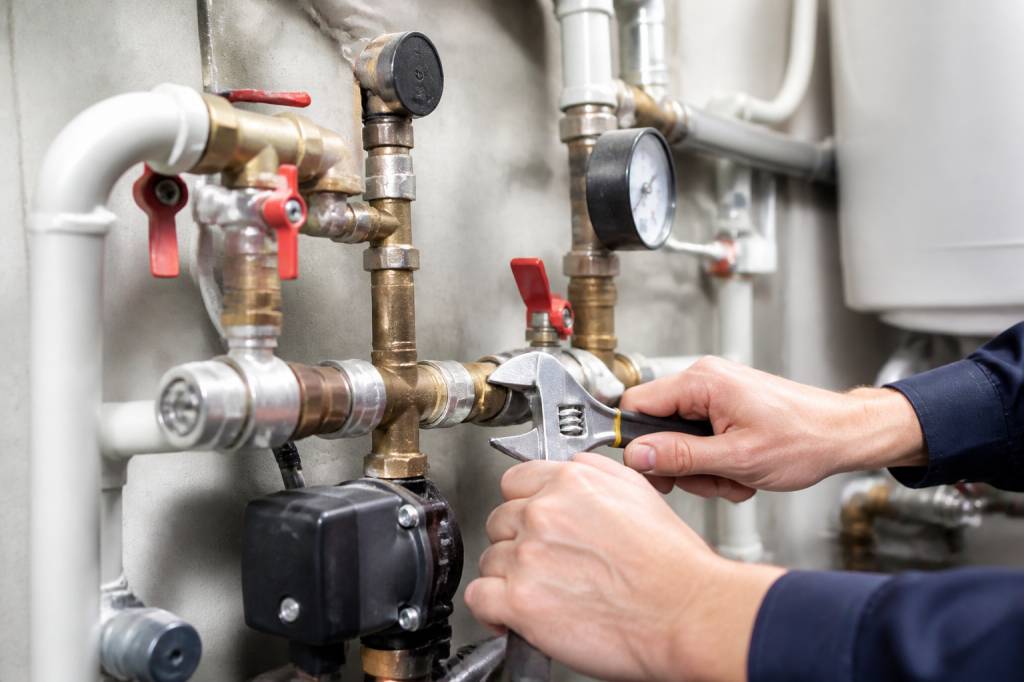 Formation hydraulique : maîtriser les circuits d’eau pour une maison saine