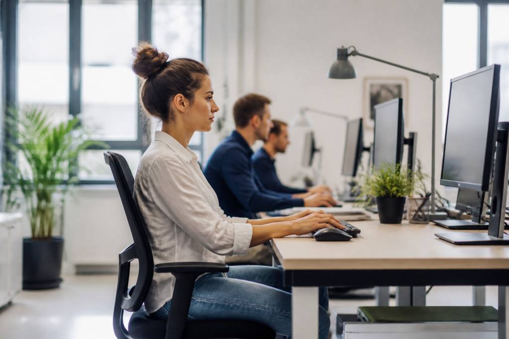 Ergonomie au travail : conseils pour un confort optimal et une meilleure santé