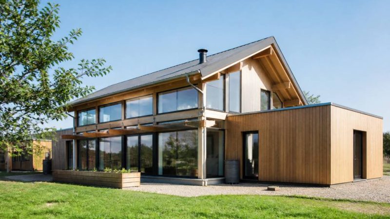 La maison du passif : principes et solutions pour un habitat sain et économe en énergie