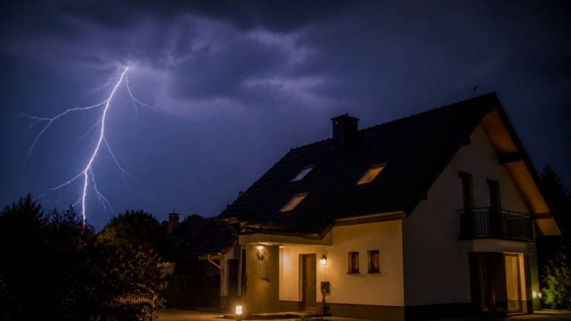 Analyse risque foudre : protéger la maison et ses équipements électriques