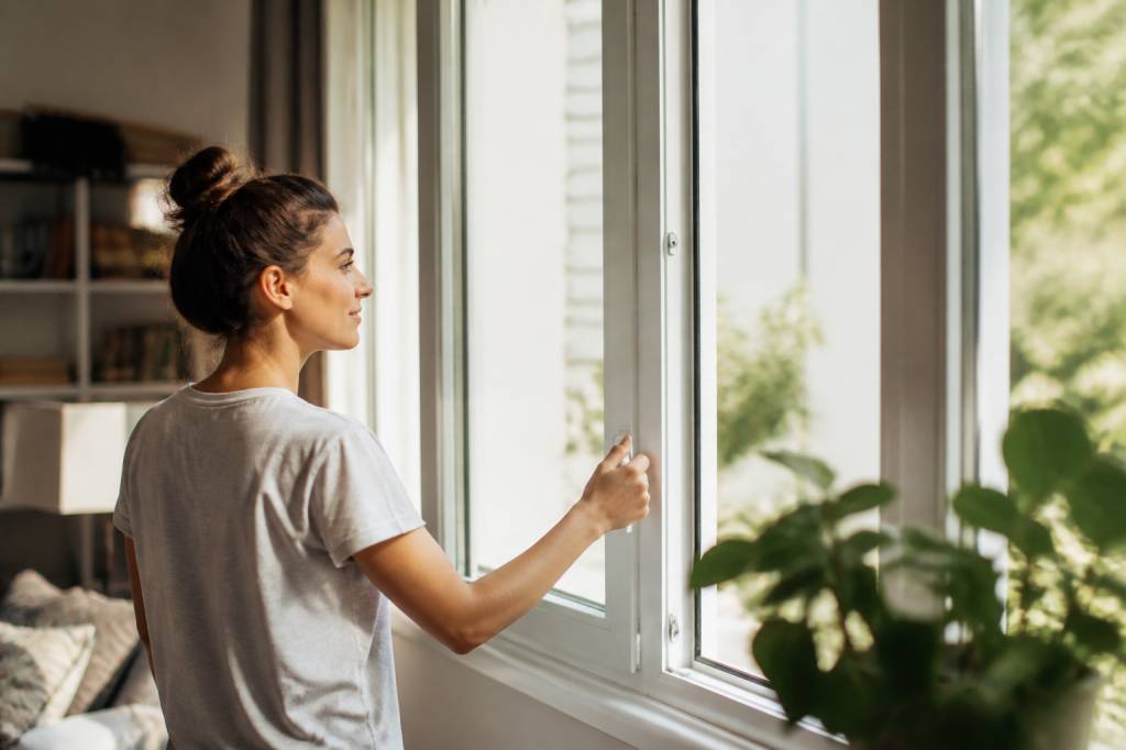 Comment rendre son logement plus éco-énergétique et améliorer la qualité de l’air intérieur